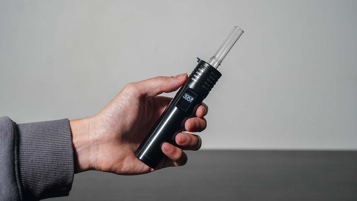 Arizer Air Max Vaporizer Review | Planet of the Vapes - Planet of the Vapes  (Canada)