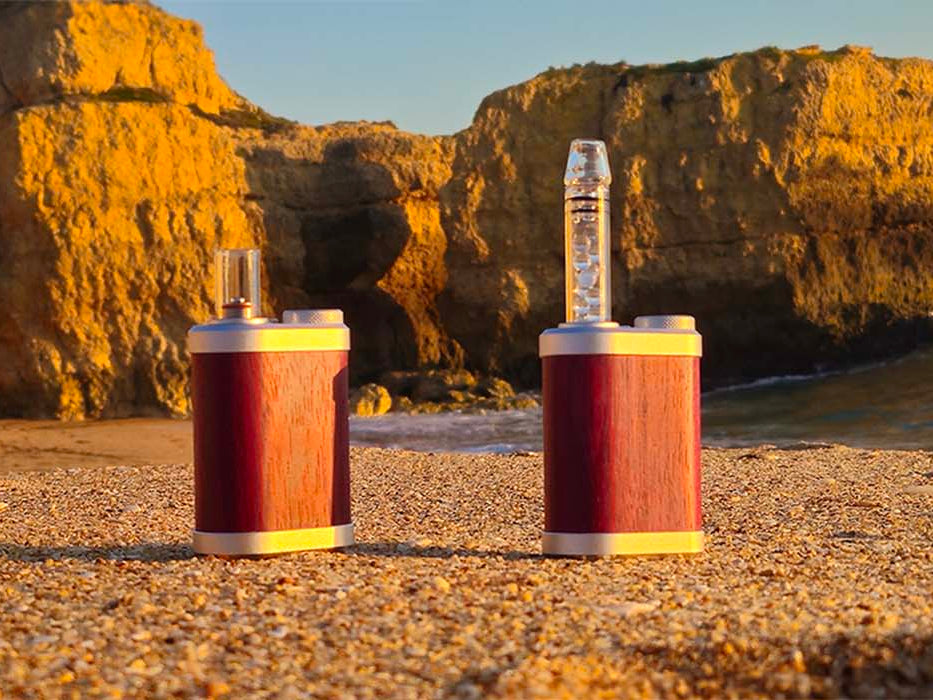 Introducing the Tinymight 2 Purple Heart Vaporizer | POTV - Planet of the  Vapes (Canada)