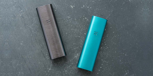 PAX 2 vs PAX 3: Which Difference Is The Tie Breaker? - Planet of the Vapes (Canada) PAX 2 vs PAX 3: Which Difference Is The Tie Breaker? - Planet of the Vapes (Canada)