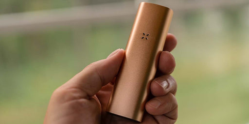 PAX 3 Complete Kit vs Basic Kit - Planet of the Vapes (Canada) PAX 3 Complete Kit vs Basic Kit - Planet of the Vapes (Canada)