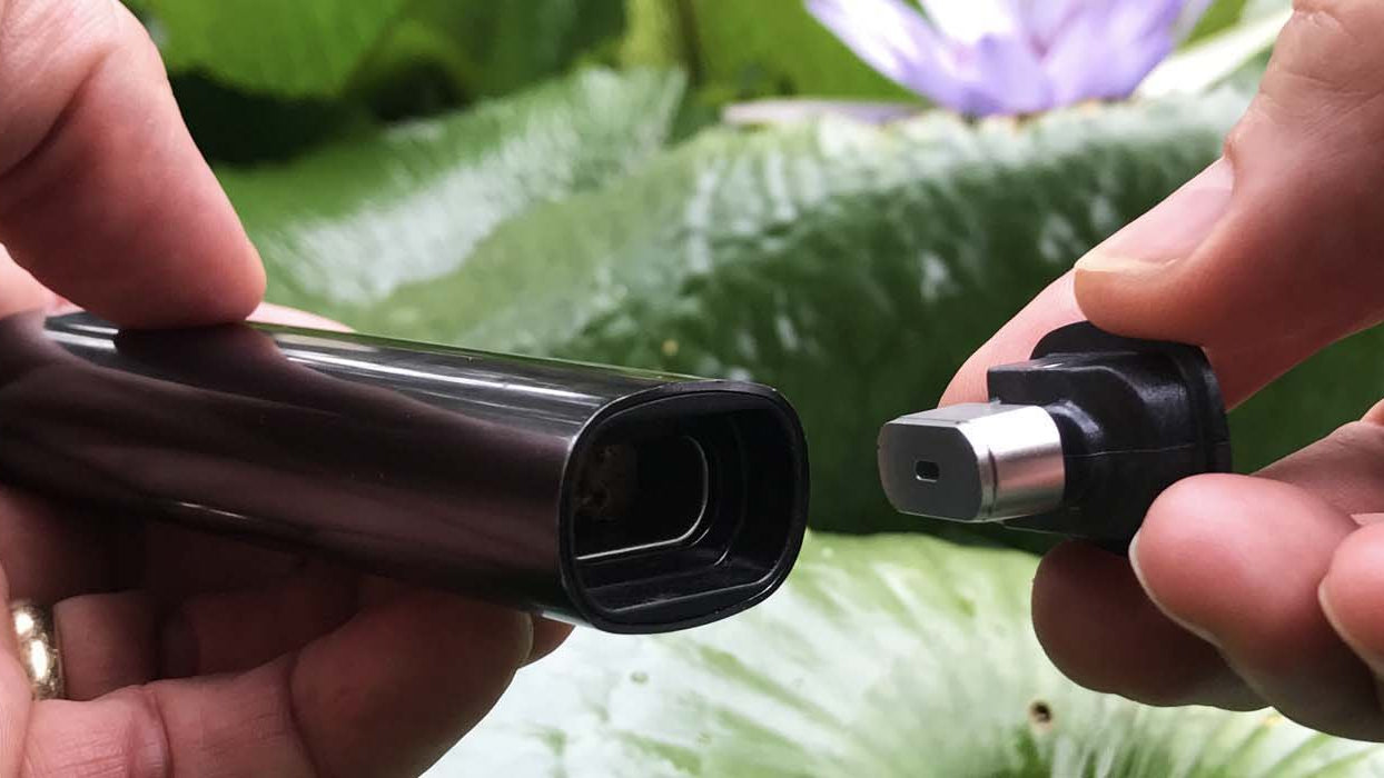 how to hit pax 3 Lost Mary BM6000 Prefilled Pod Kit