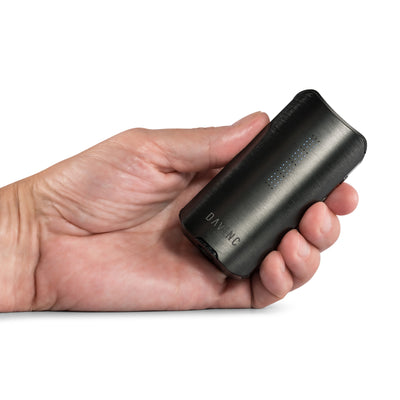DaVinci IQ2 Vaporizer in Hand